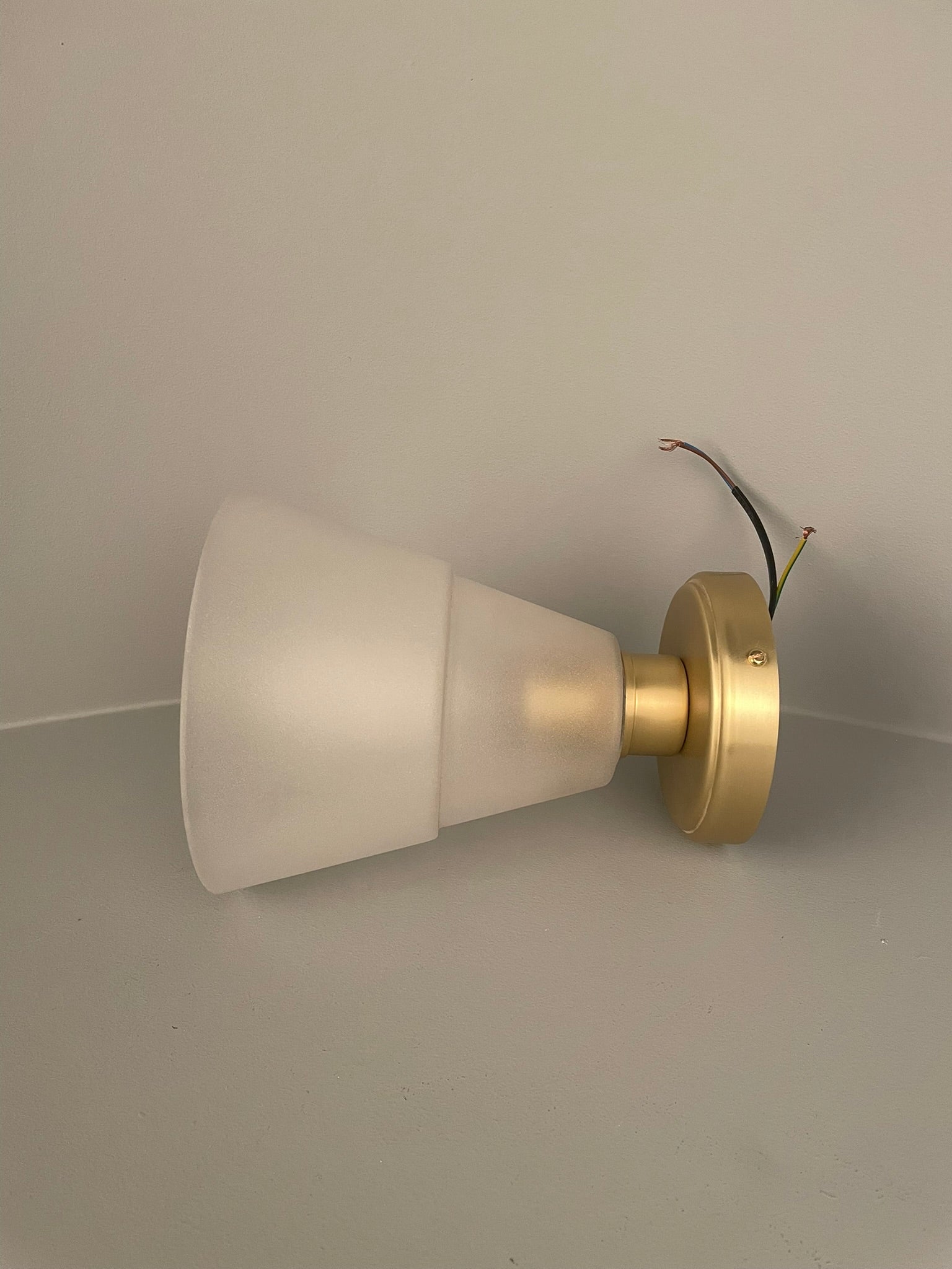 Rigale Flush Ceiling Light with Stepped Glass Lamp Shade 23cm IP20- Subtle Wear