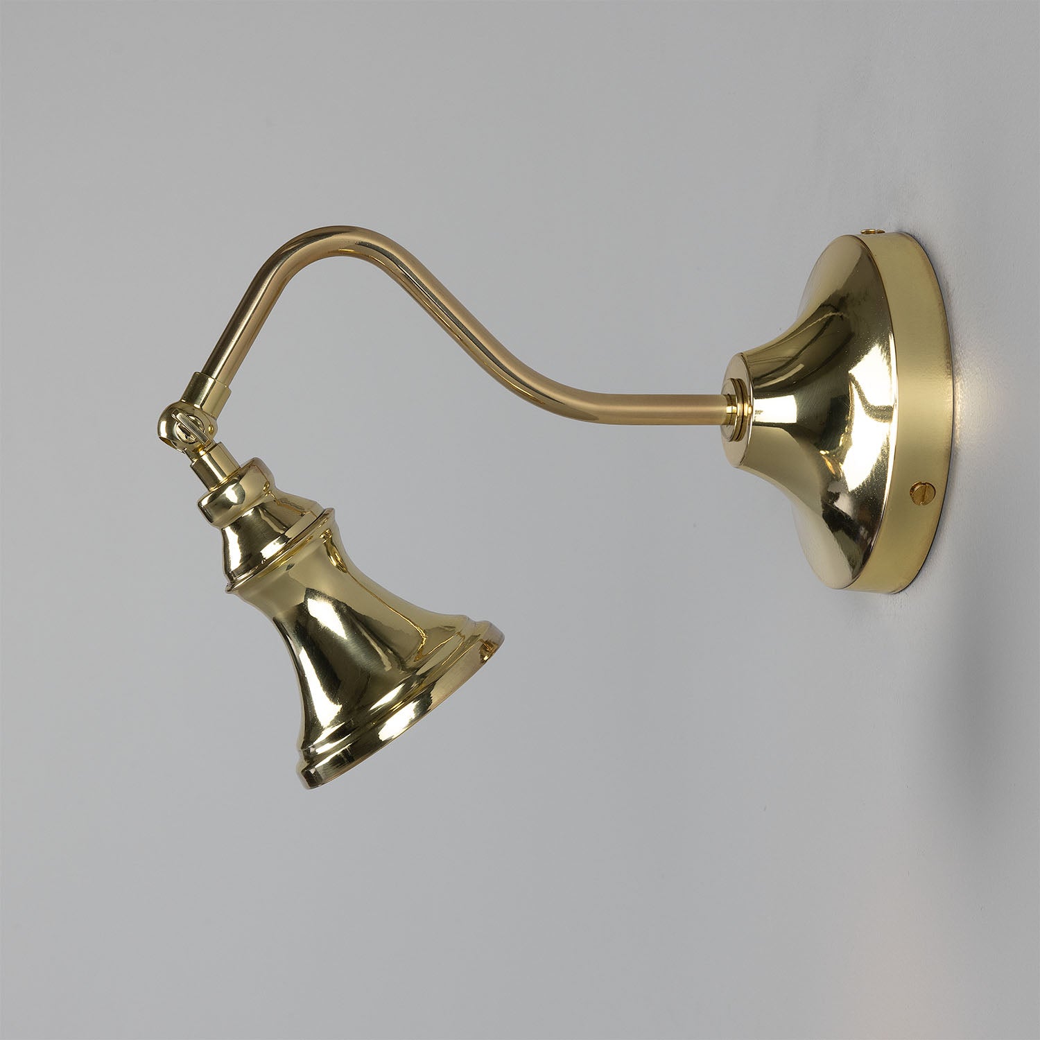 Kent Traditional Adjustable Spotlight 18cm IP20 - Subtle Wear