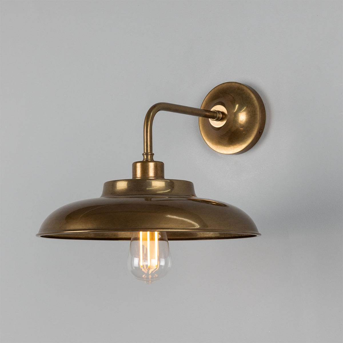 Telal Industrial Wall Light - View 19