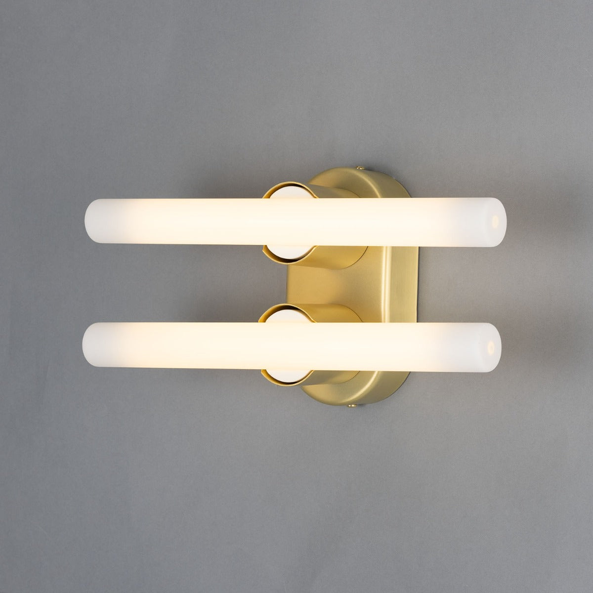 Valencia Double Mirror Wall Light IP20 - View 1