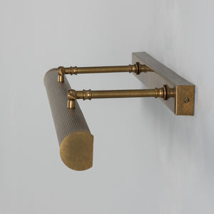 Cambridge Adjustable Reeded Brass Picture Light 60.5cm IP20 - View 3