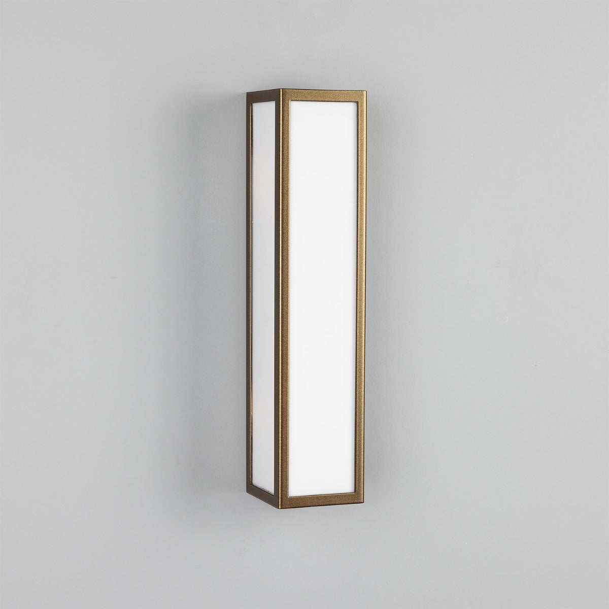 Bata Modern Bathroom Wall Light IP65 - View 5