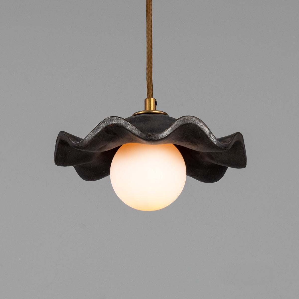 Rivale Pendant Light with Wavy Ceramic Shade, Metallic Earth 21cm IP20 - Main View