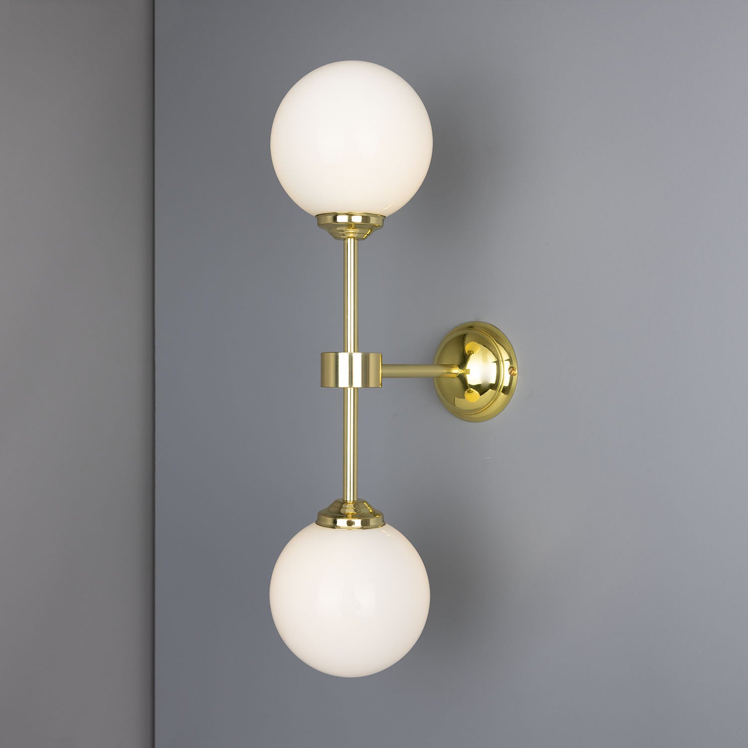 Yaounde Double Globe Wall Light - View 7