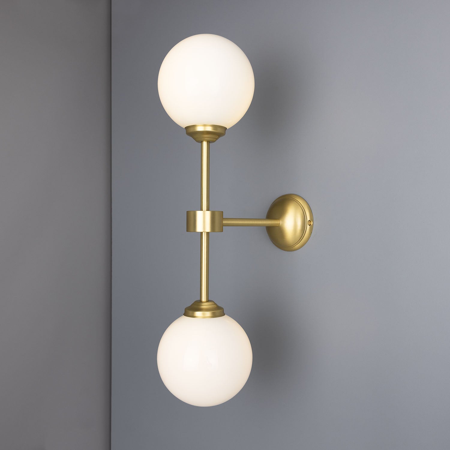 Yaounde Double Globe Wall Light - View 10