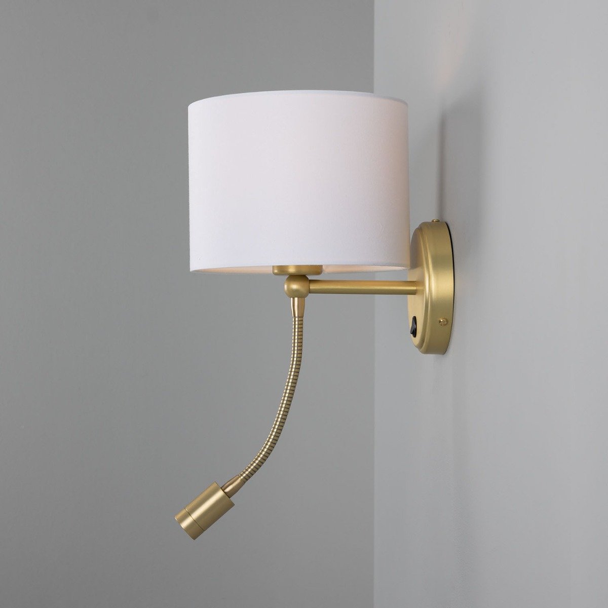 Longford Brass Wall Light with Reading Spotlight 20cm IP20 - View 4