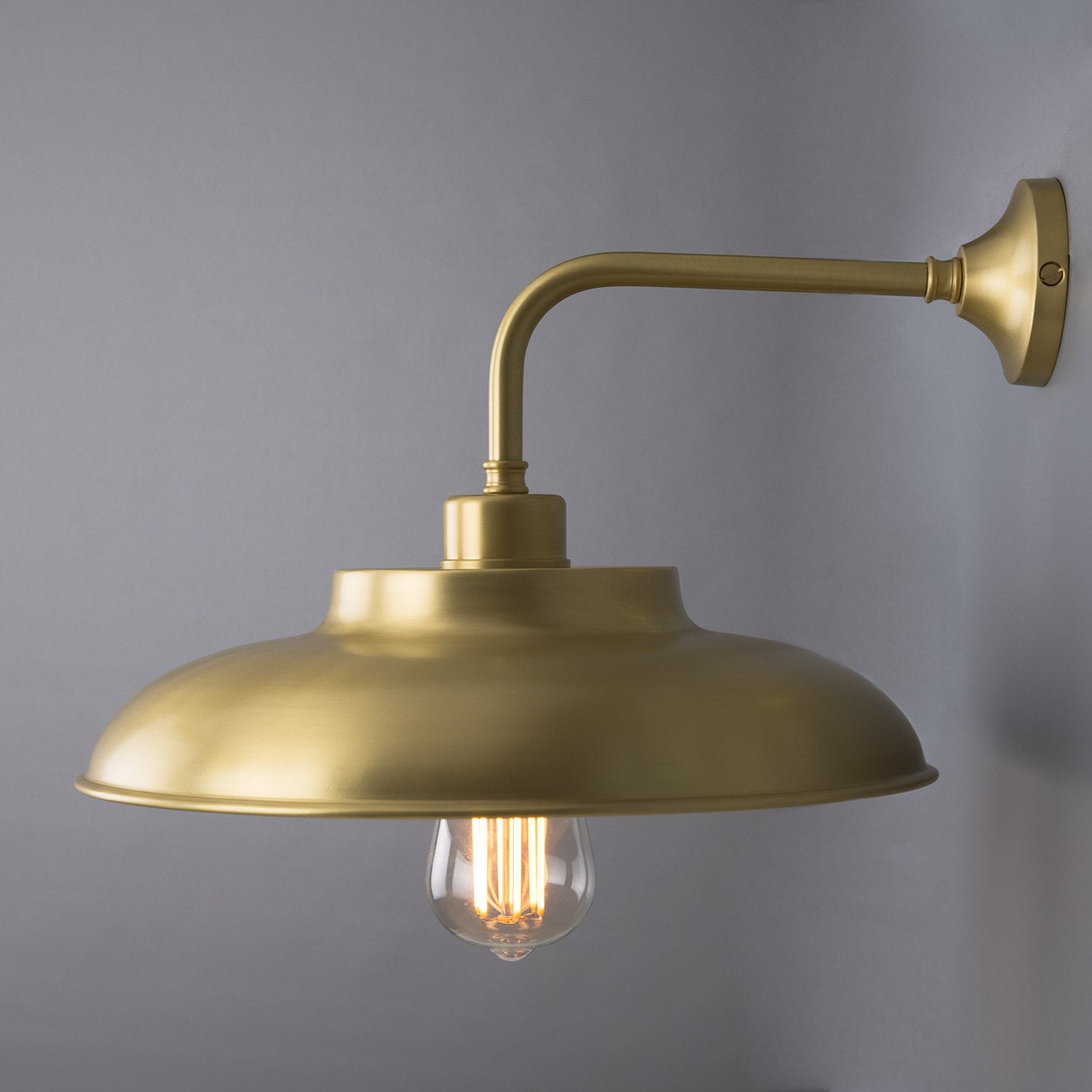 Telal Industrial Wall Light - View 13