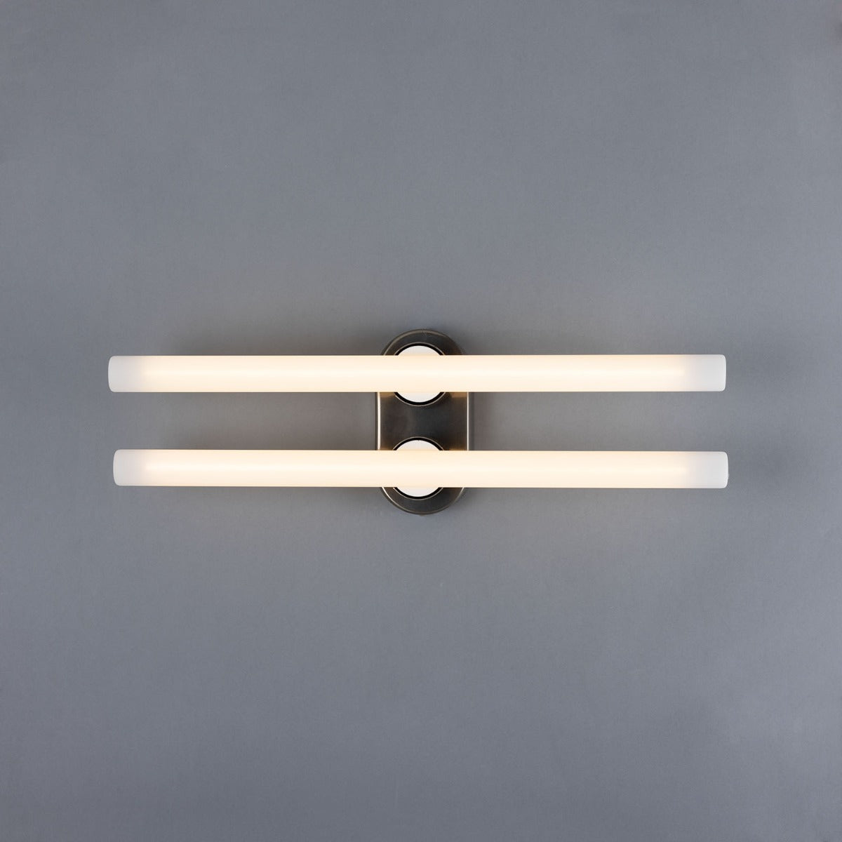 Valencia Double Mirror Wall Light IP20 - View 25