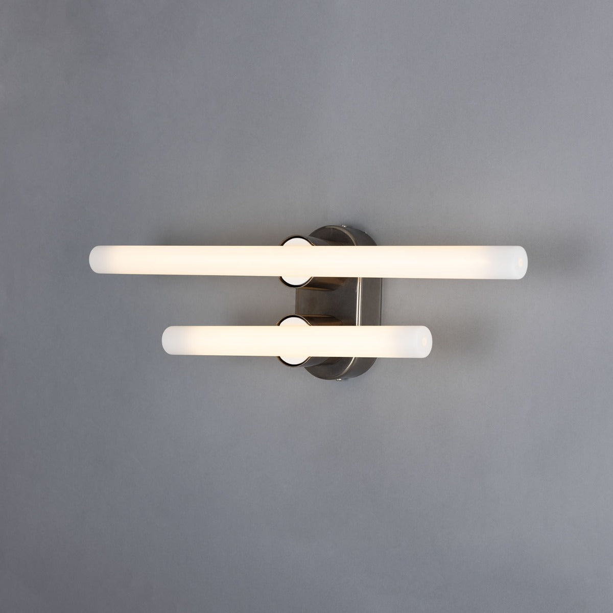 Valencia Double Mirror Wall Light IP20 - View 27
