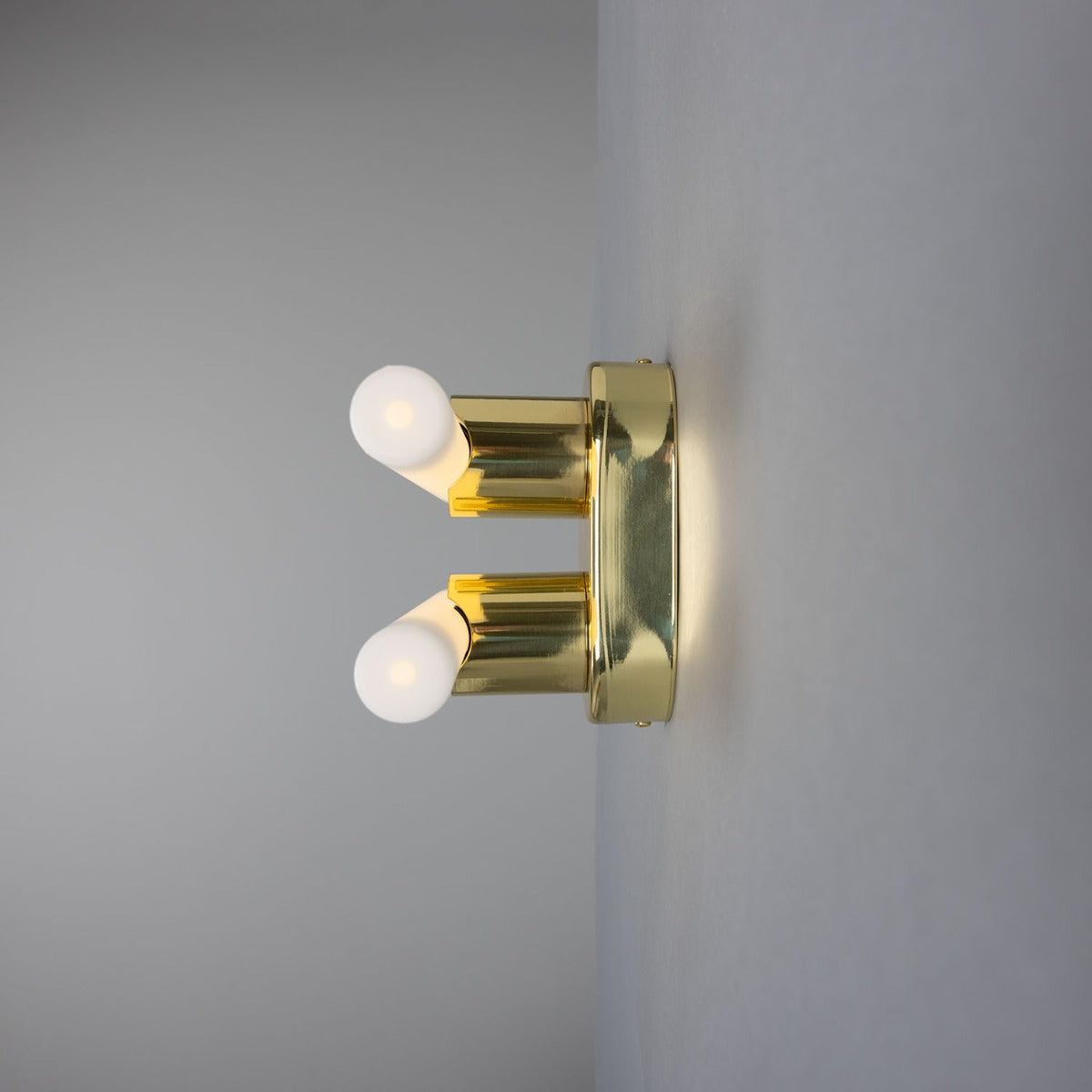 Valencia Double Mirror Wall Light IP20 - View 33