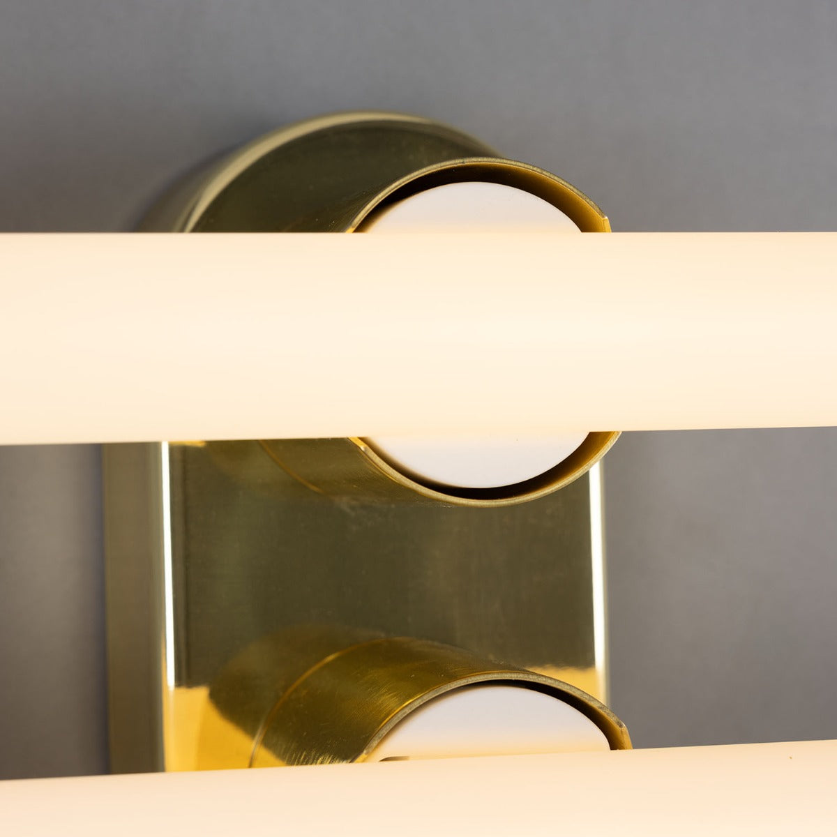 Valencia Double Mirror Wall Light IP20 - View 40