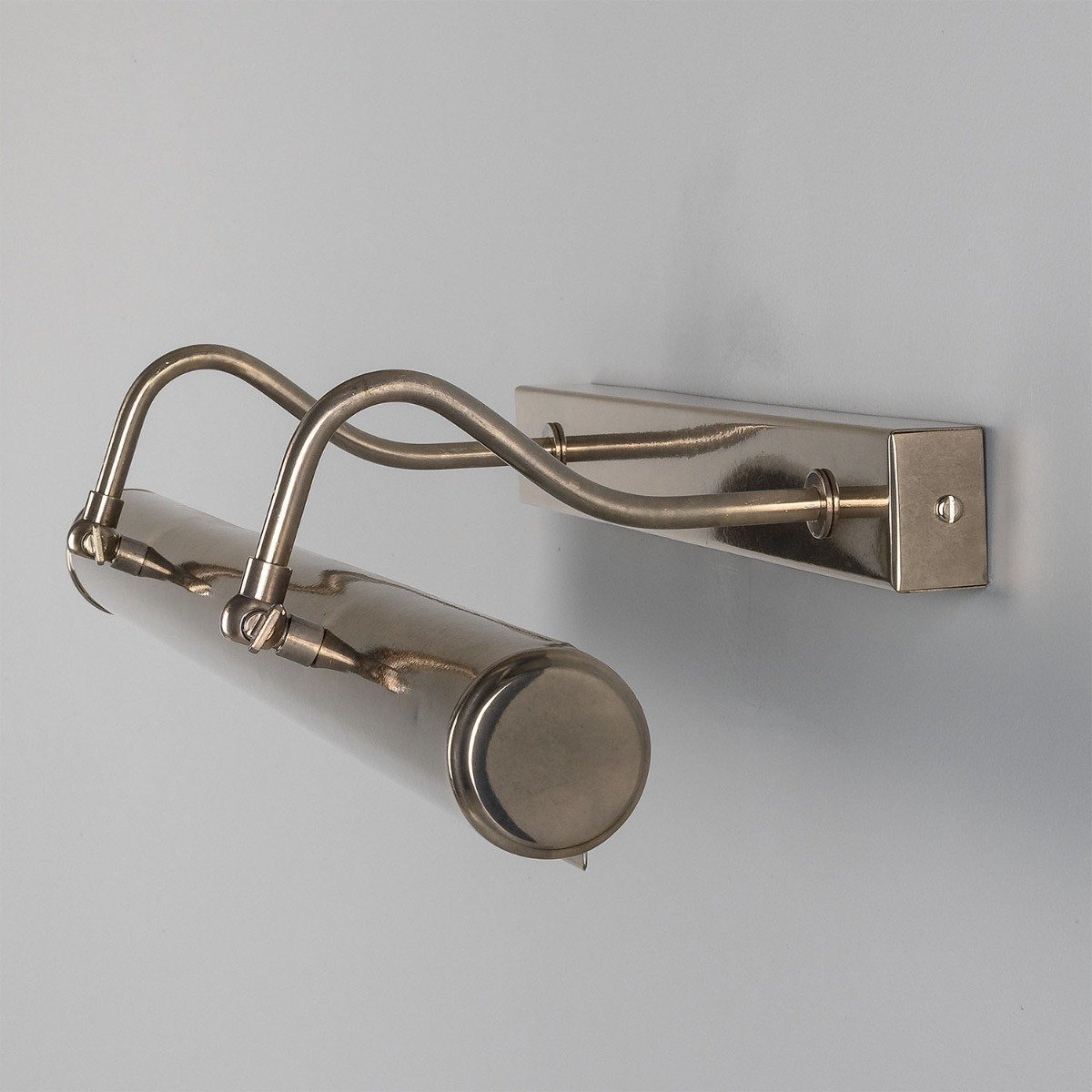 Dublin Brass Picture Light 60.5cm - View 9