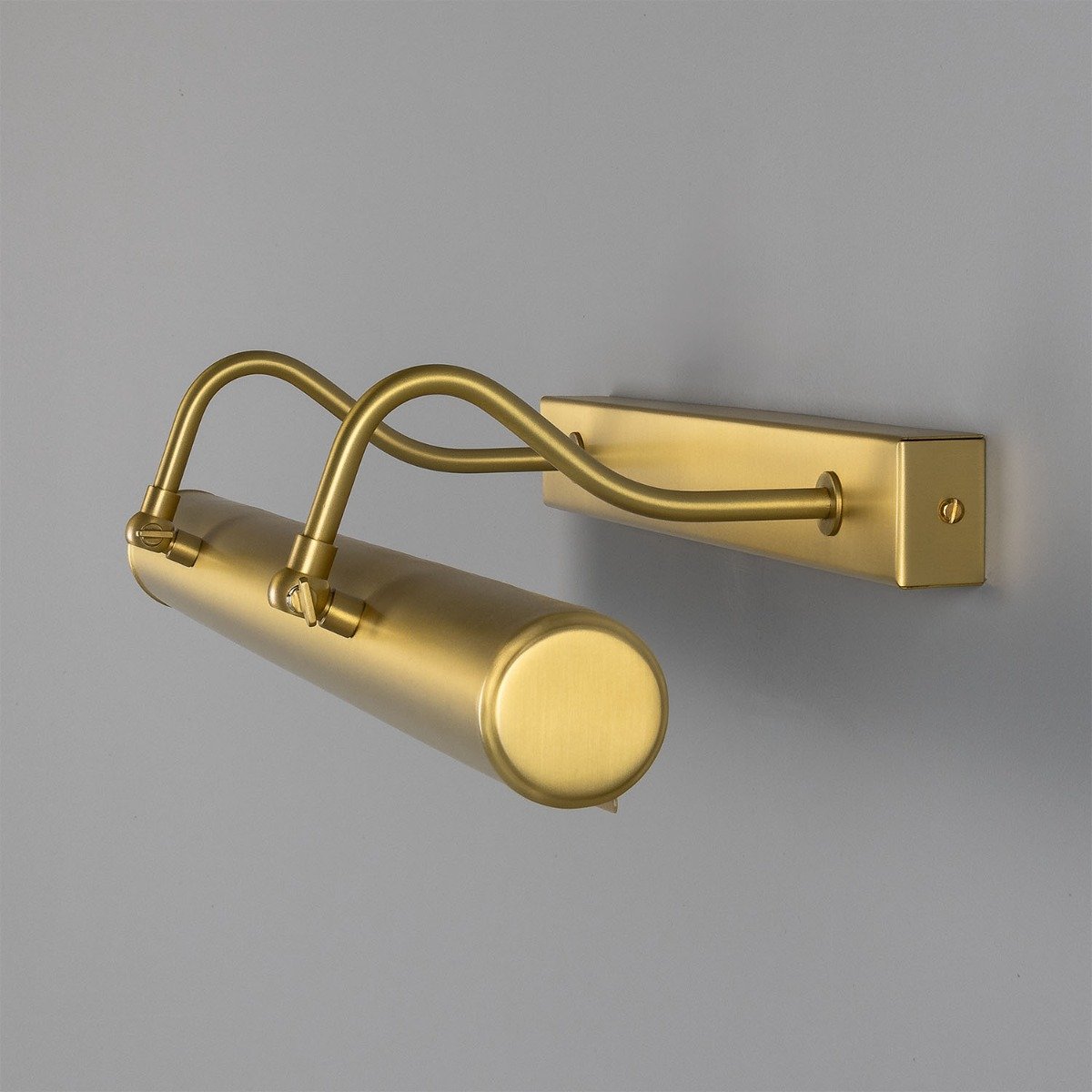 Dublin Brass Picture Light 60.5cm - View 16