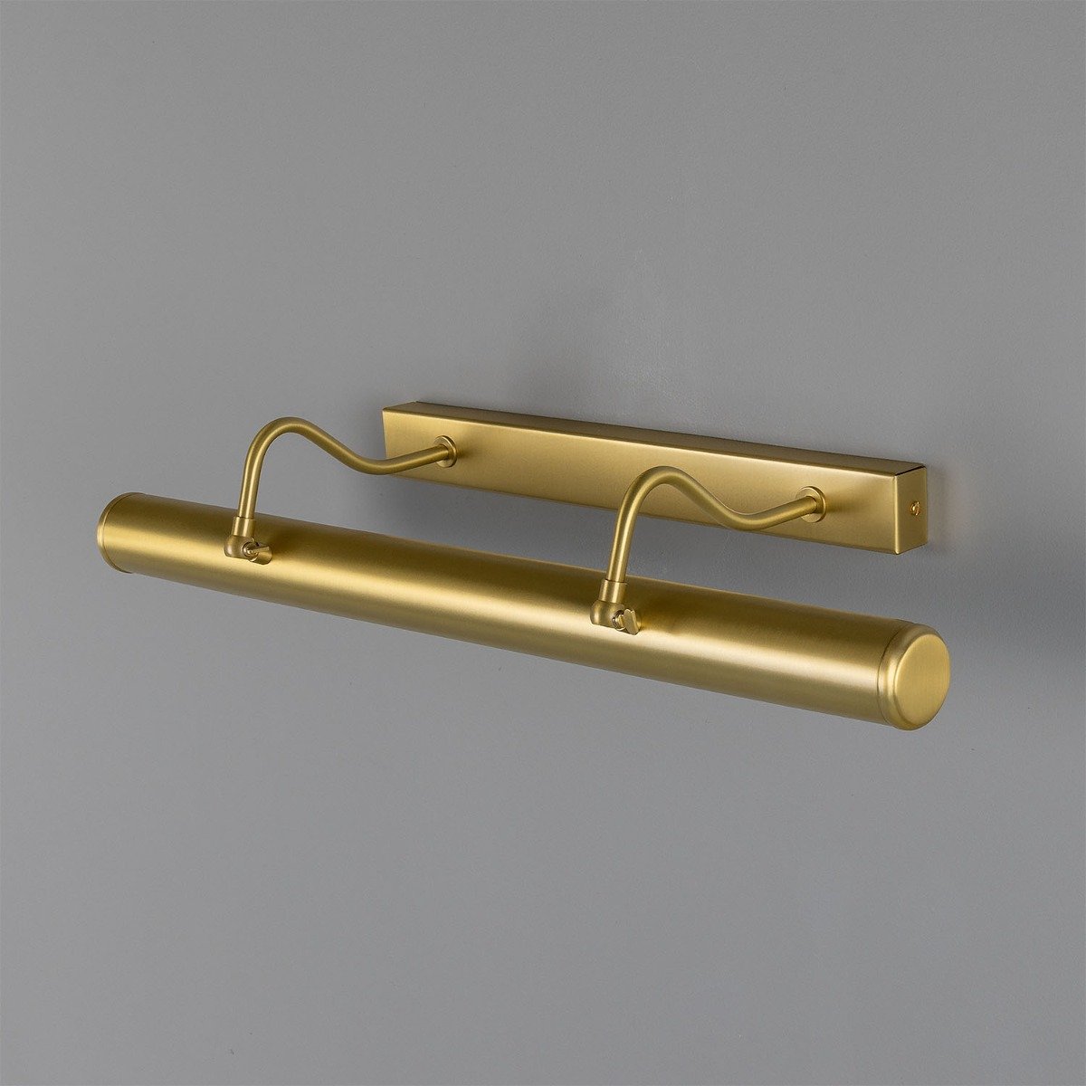 Dublin Brass Picture Light 60.5cm - View 17