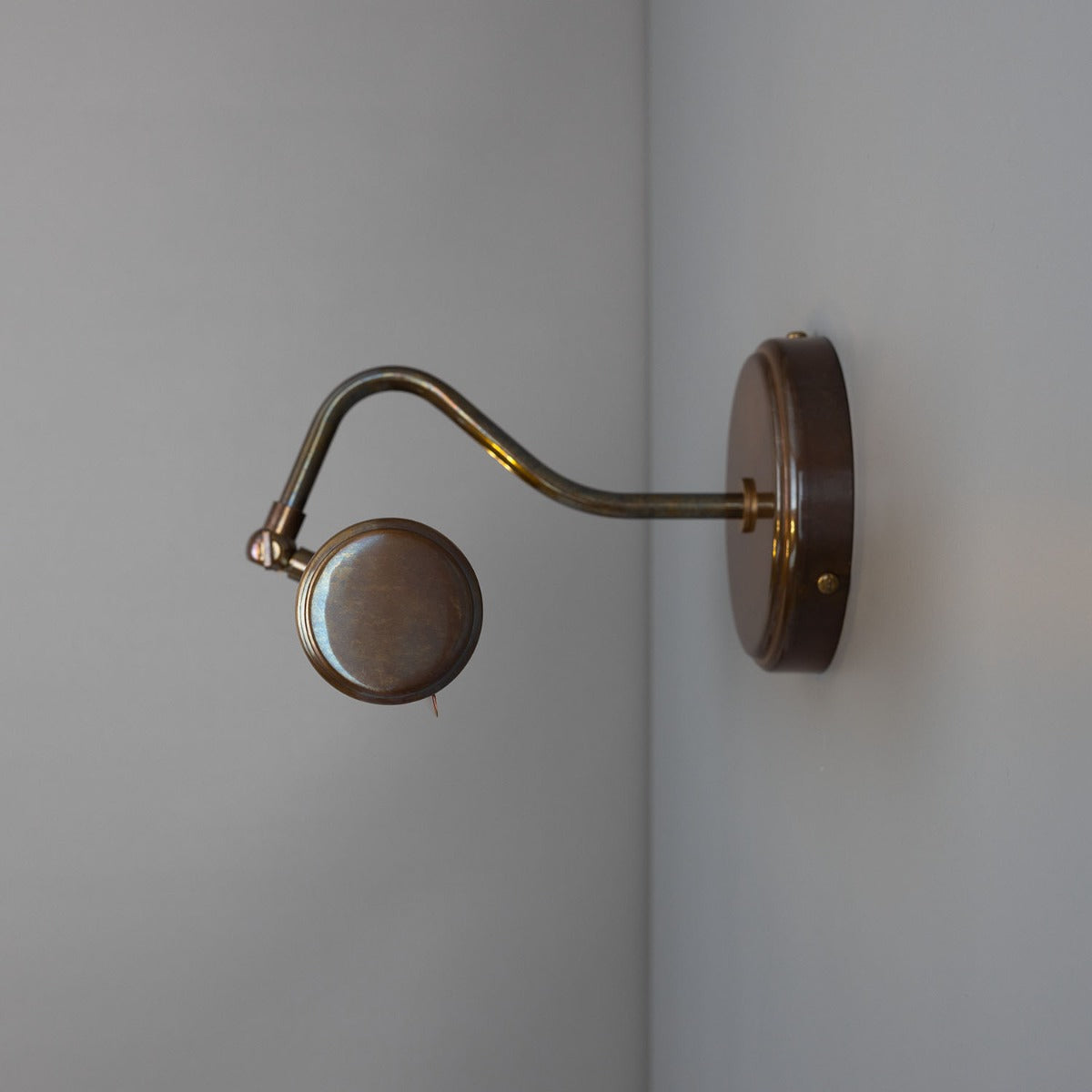 Belfast Picture Light 50.5cm - View 2