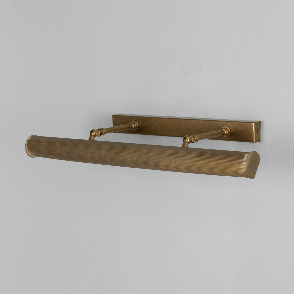 Cambridge Adjustable Reeded Brass Picture Light 60.5cm IP20 - Main View