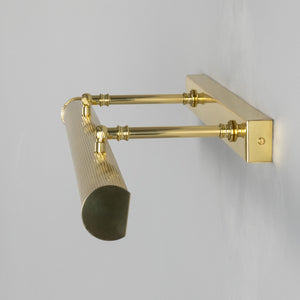Cambridge Adjustable Reeded Brass Picture Light 60.5cm IP20 - View 10