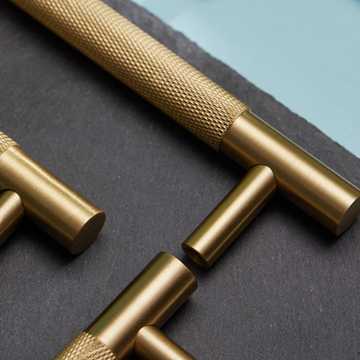 Samford Small Brass Knurled Pull Handle 7.5cm